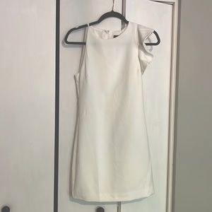 NEVER WORN lulu’s XS white dress